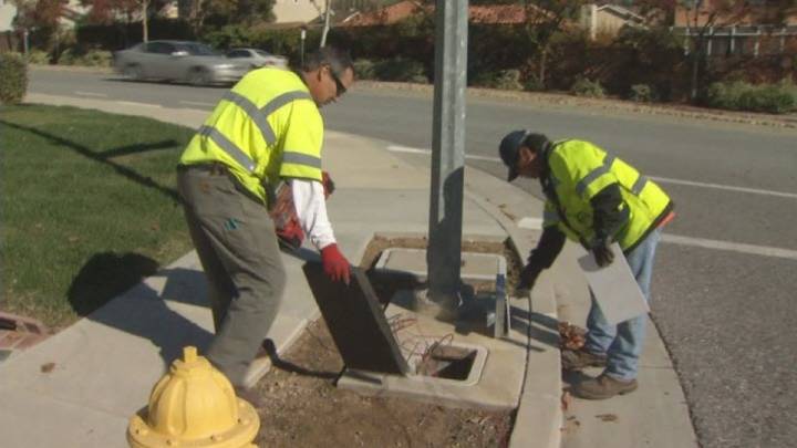 Suspected copper wire thief arrested inside a manhole in View Park