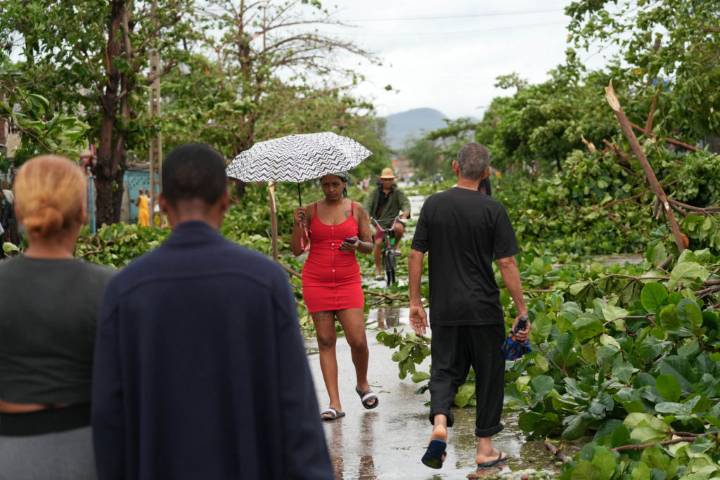 Hurricane Melissa leaves 25 dead in Haiti, causes widespread damage in Jamaica and Cuba