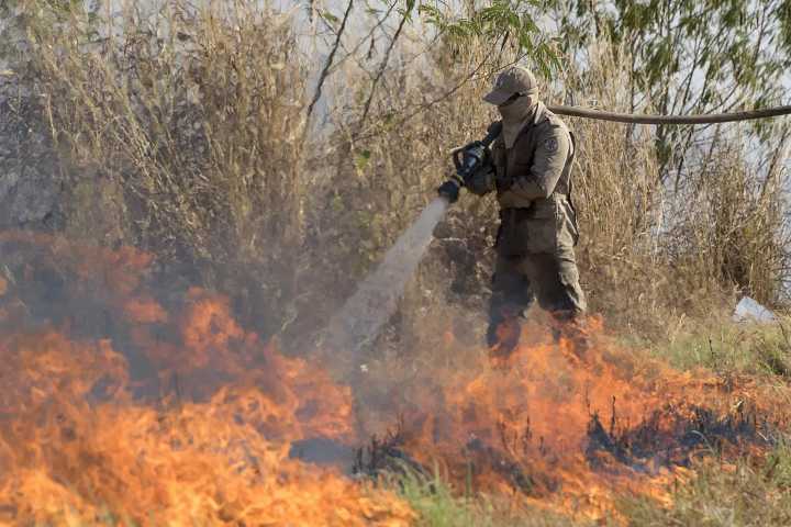 La lucha de Brasil contra los incendios en la Amazonía: de la confrontación a la cooperación