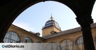 Está en el corazón de una ciudad Patrimonio de la Humanidad y algunos lo llaman el “Escorial andaluz”: un edificio renacentista que combina cultura e historia