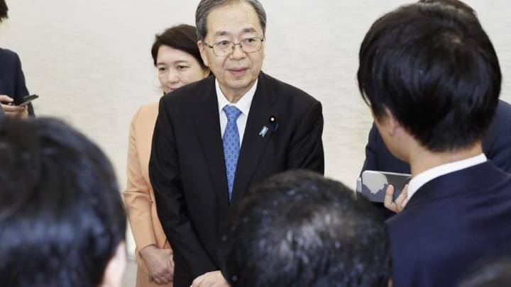 Citing unease over graft, Japan’s Komeito leaves the longstanding ruling coalition headed by the LDP