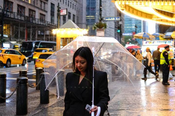 Nor'easter day 2 threatens flooding, 40
