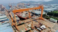 China sanciona cinco subsidiarias estadounidenses del gigante naviero surcoreano