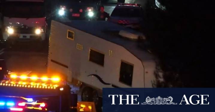 Man charged after allegedly stolen caravan crashes with kids inside