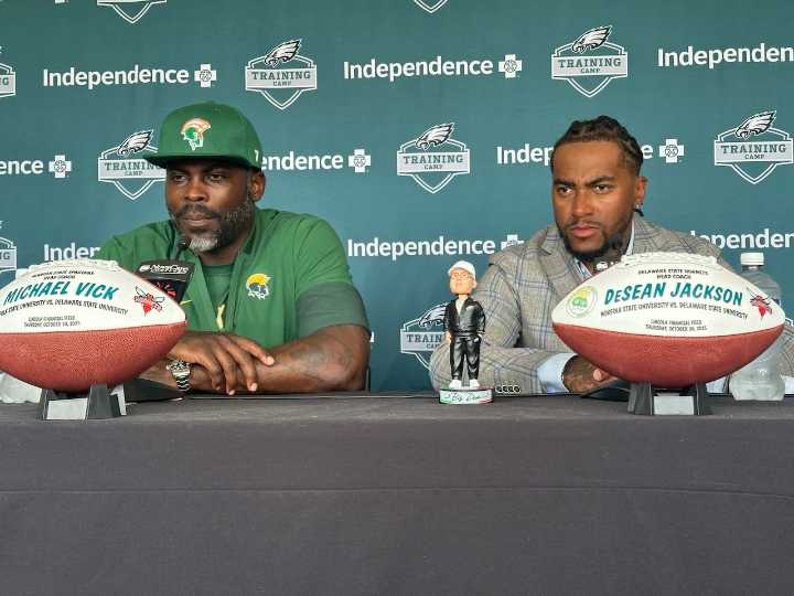 Eagles legend DeSean Jackson defeats Michael Vick in HBCU coaching showdown