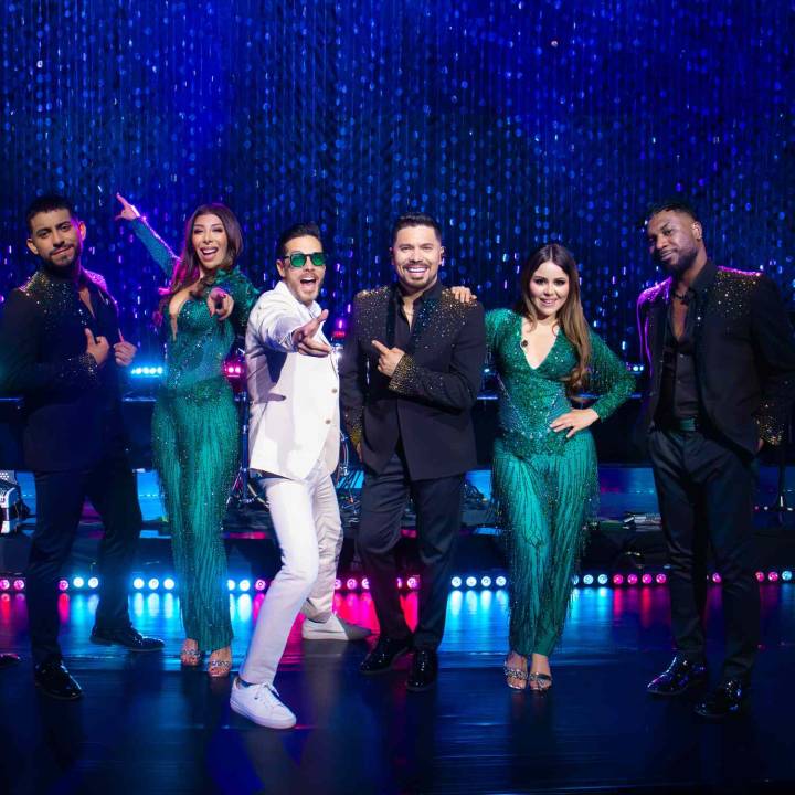 La Sonora Dinamita presenta su álbum Cumbia Sin Fronteras