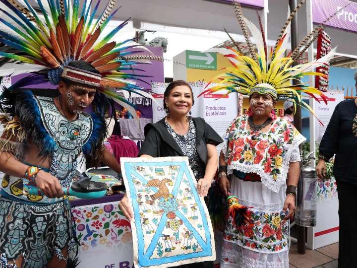 Brugada anuncia incremento a presupuesto del Centro Histórico de la CDMX