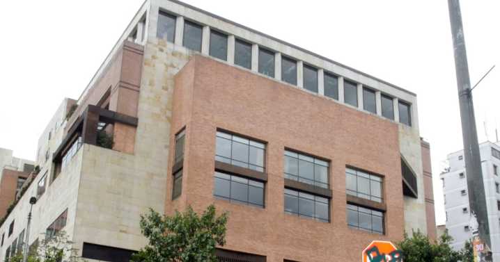 Tras denuncias de despidos masivos el Club el Nogal anuncia proceso de reorganización interna