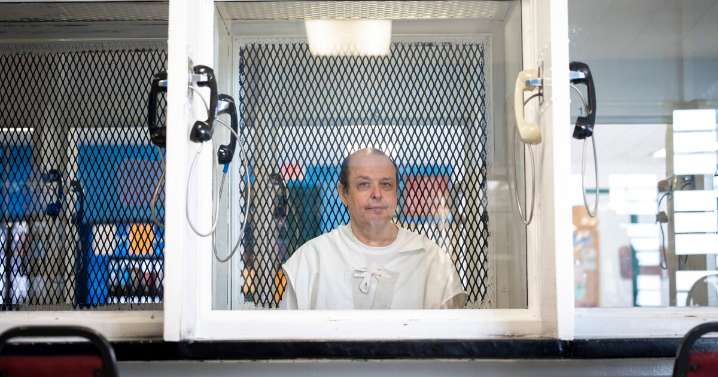 Texas appeals court again pauses execution of Robert Roberson in shaken baby case