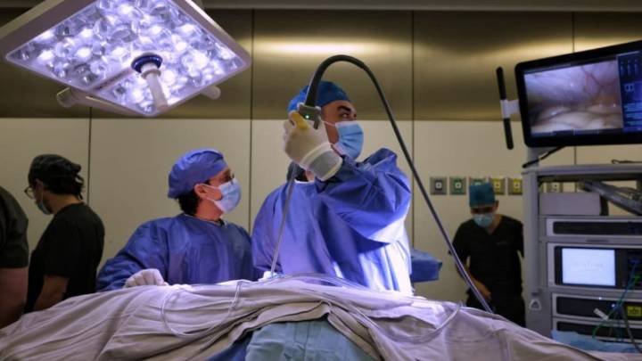 Implementa Hospital Regional del ISSSTE en León Plan de Cirugía Robótica; destaca capacitación de especialistas