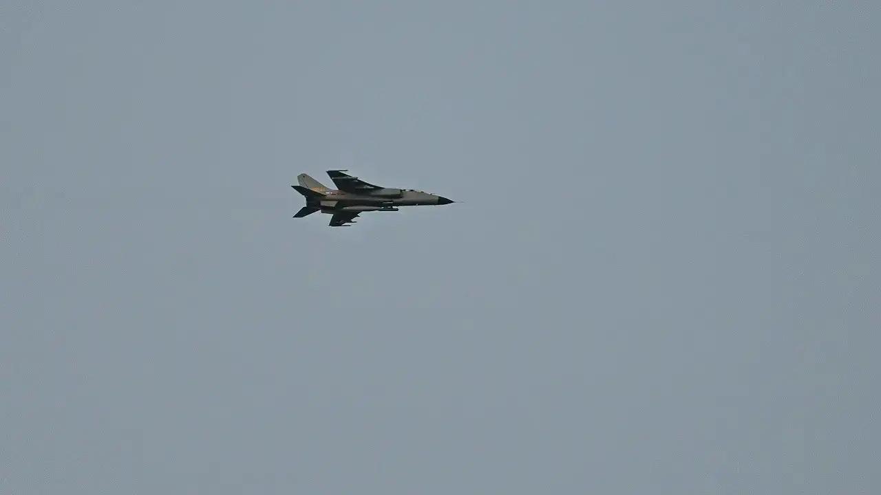 Taiwan detects 10 Chinese aircraft, 6 vessels around territory