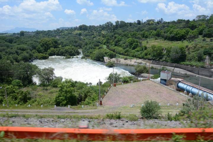 CLAUDIA SHEINBAUM DEFIENDE EL ACUEDUCTO SOLÍS