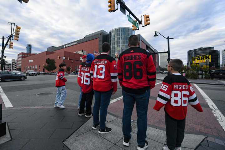 Devils stay red hot, tame Wild for sixth-straight win - The Rink Live | Coverage of youth, junior, high school and college hockey