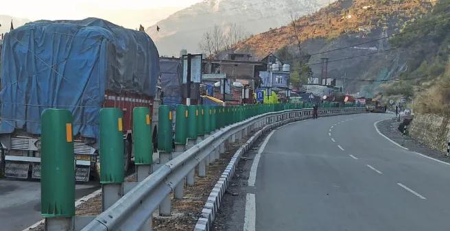 Jammu–Srinagar national highway closed after landslides