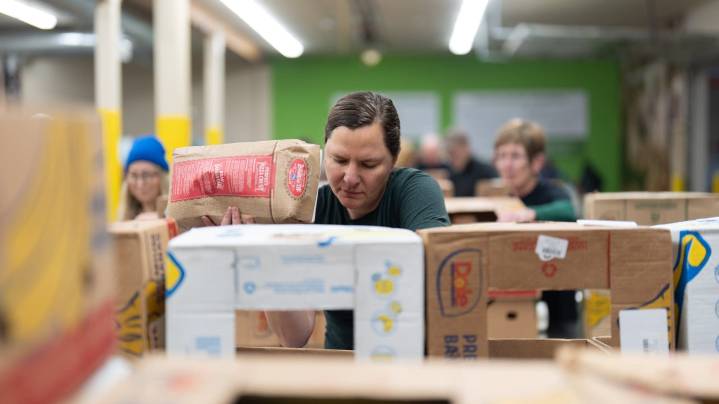 Judge considers keeping SNAP food aid funding during shutdown