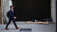 Distribución del ingreso: la desigualdad bajó en el segundo trimestre del año, según el INDEC