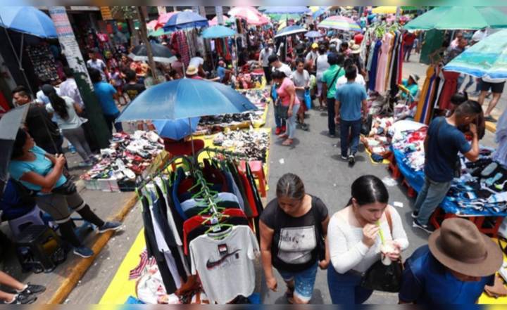 Siete de cada diez jóvenes trabajan en la informalidad: la trampa del primer empleo en el Perú