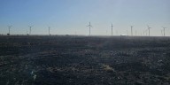 Crews contain grass fire south of Dumas