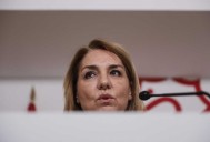 Camarero defiende la "plena independencia" de À Punt