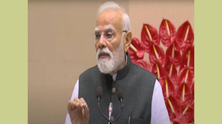 ‘Real beginning of migration’: PM Modi slams Cong-RJD for Bihar’s ‘devastated’ education system