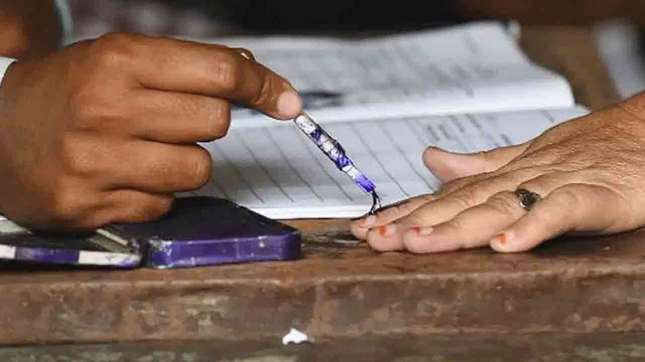 Possibility Of Three Corner Contest In Jubilee Hills By