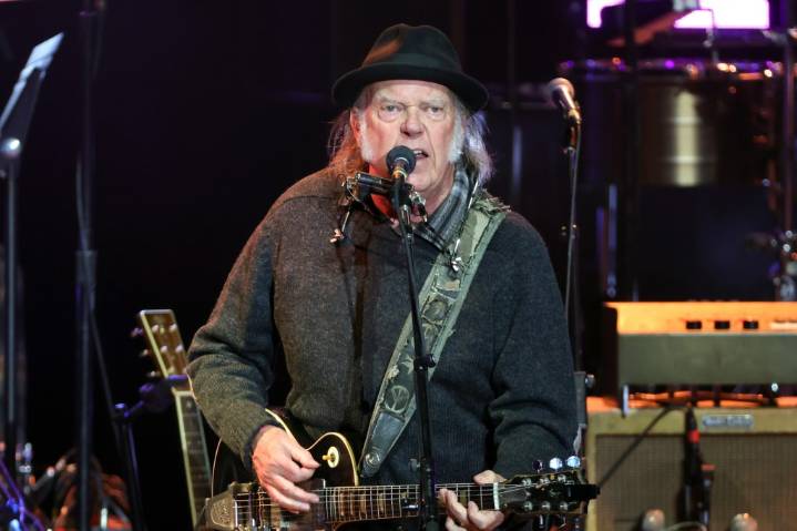 Neil Young Says He’s Pulling His Music From Amazon: ‘Bezos Supports This Government’