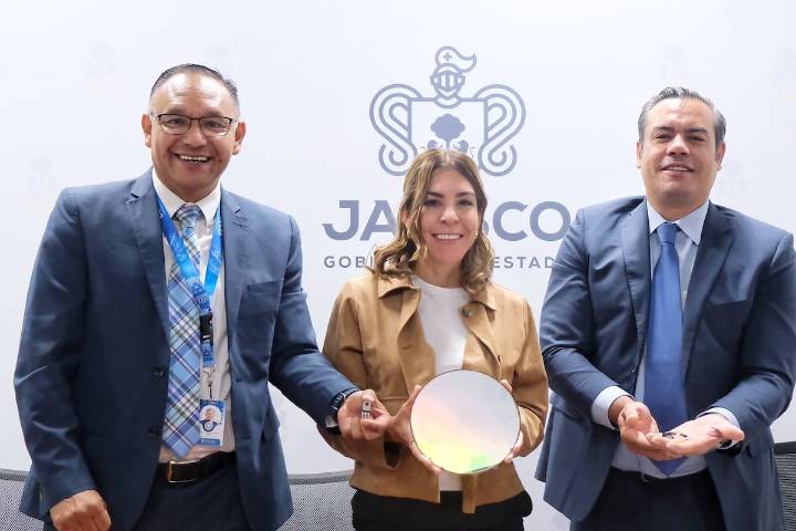 Jalisco da un paso clave en la industria de semiconductores con nuevo laboratorio de ensamble y prueba