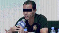 Detienen a Omar Bravo por presunto abuso de menor