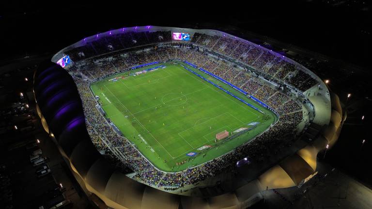Mazatlán convierte el futbol en motor turístico: derrama y fiesta con el duelo ante América