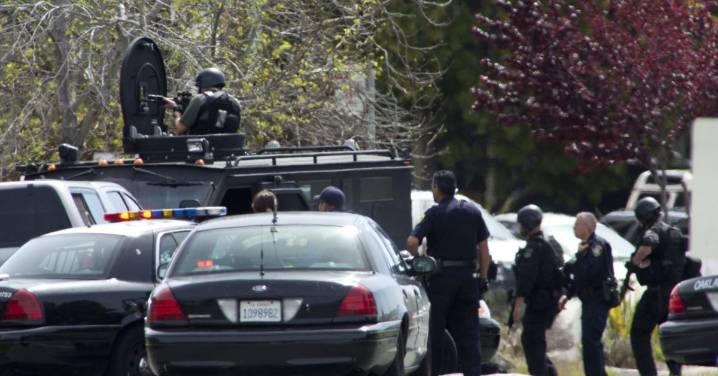 Al menos 3 heridos en un tiroteo en una residencia de un campus universitario en Oklahoma