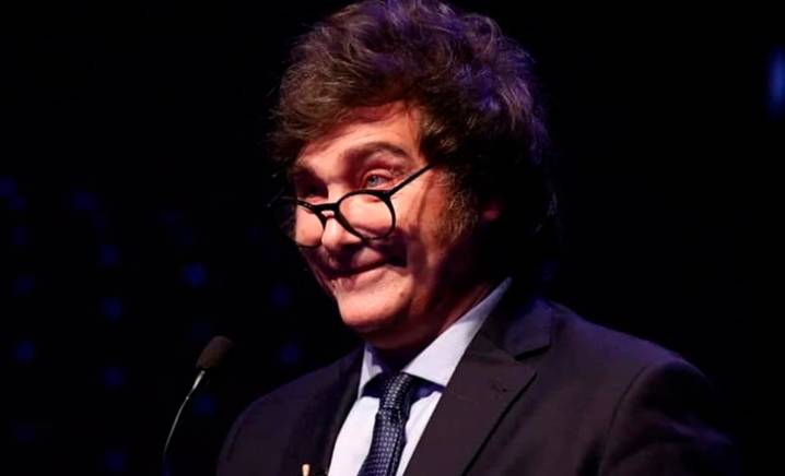 El mercado reaccionó a la victoria electoral de Milei: subieron las acciones y cayó el dólar