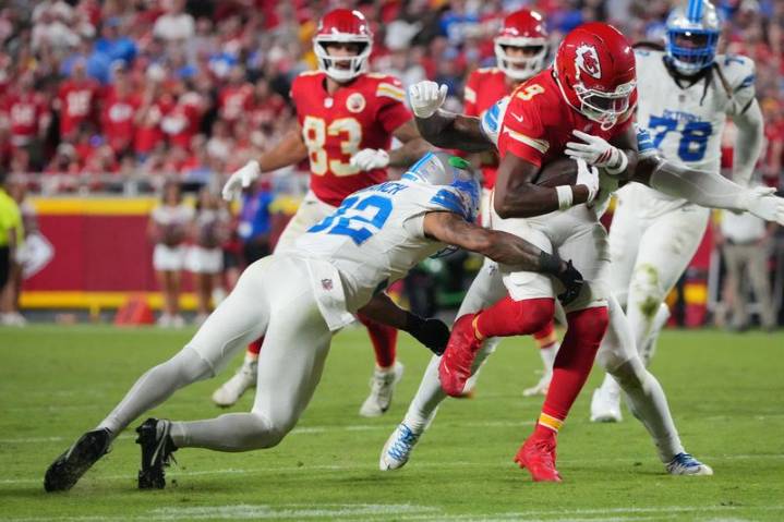 Dan Campbell, Lions set sights on Bucs, ‘move forward’ with Branch banned