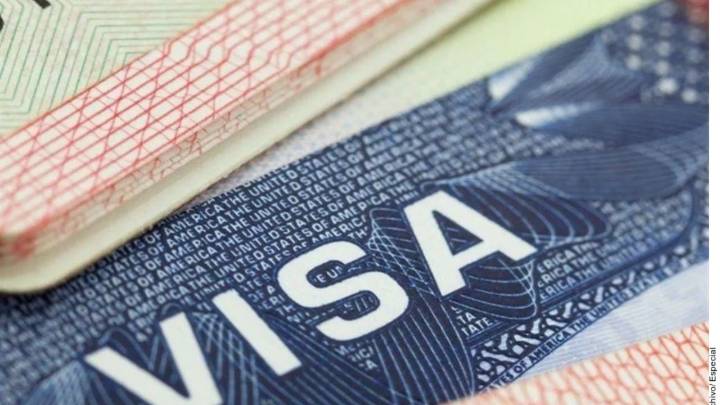 Revoca EU visas a 50 políticos y funcionarios