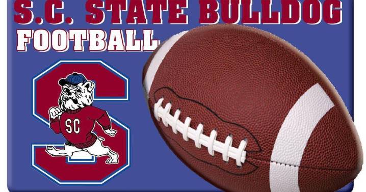 South Carolina State rallies past North Carolina A&T 22