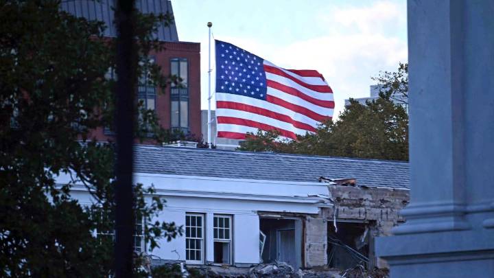 Trump inicia la remodelación del Ala Este de la Casa Blanca para construir el salón de baile de $200 millones financiado por él y otros donantes