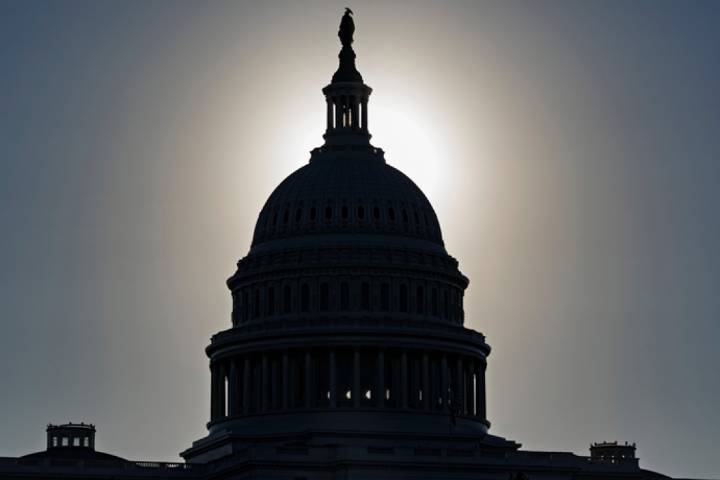 Capitol Hill staffers frustrated with shutdown inconveniences