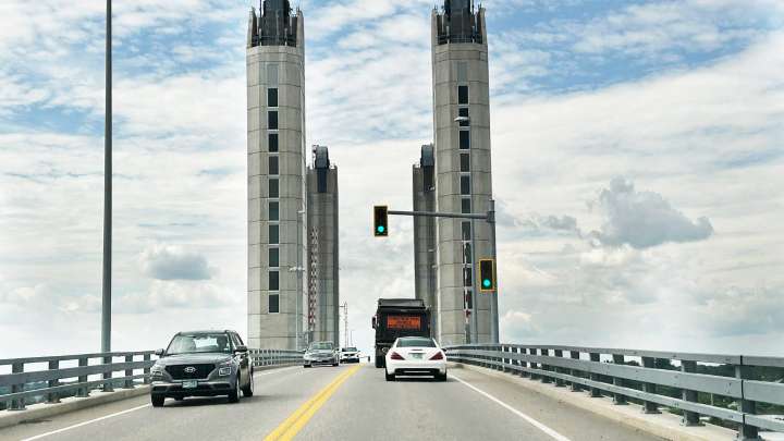 Eliot man rescued after jumping from Sarah Long Bridge