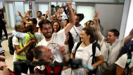 Colau y otros 20 activistas llegan a España: "Israel ha intentado vejarnos. Nos apuntaban a partes vitales"