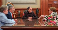 Sheinbaum se reúne con Michelle Bachelet para hablar de mujeres y el bienestar