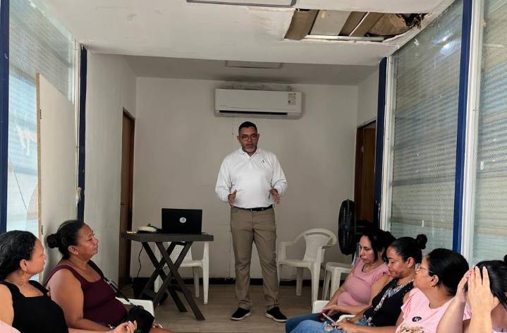 20 mujeres encienden el futuro del Caribe colombiano desde el barrio San Fernando en Santa Marta
