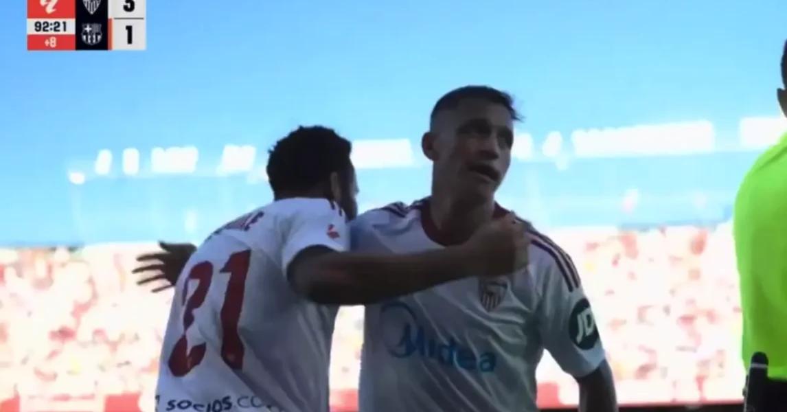 VIDEO| Con gol y ovación incluida: Alexis Sánchez fue figura en la goleada 4-1 del Sevilla sobre el Barcelona en LaLiga