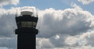 Shutdown places 'unacceptable' distractions on air traffic controllers, union president says