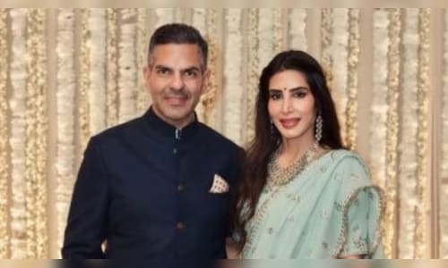 Priya Kapur visits Sona Comstar’s R&D hub as family inheritance case proceeds in court