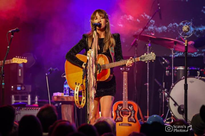 Margo Price was equal parts Nashville polish and honky-tonk grit at Knuckleheads Friday