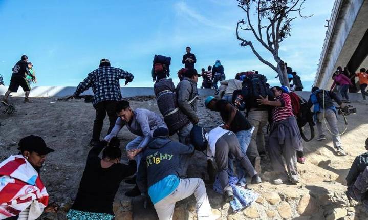 Estados Unidos anuncia multa de 5.000 dólares por cruzar ilegalmente frontera con México