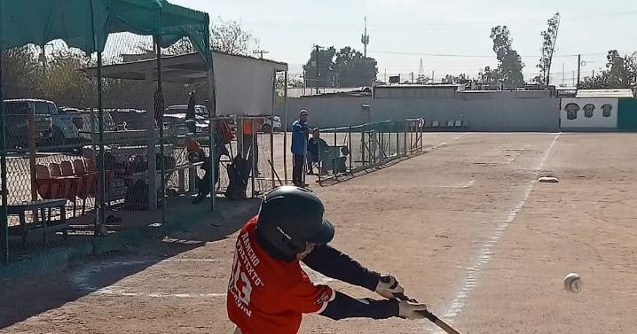 Deportivo Soto dominó a Panteras