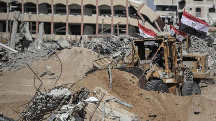 Los mediadores de Trump vuelven a Israel para salvar el alto el fuego