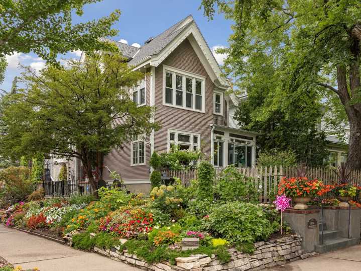 Minneapolis 'Tulip House' hits the market, minus the flowers
