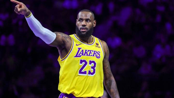 LeBron James Then & Now: Photos of the NBA Star Through the Years