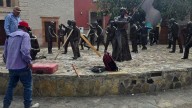 Reinstalan autoridades municipales figuras del Monumento a Elisa Griensen